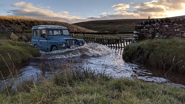 4x4-truck-640x480-19133811.jpeg