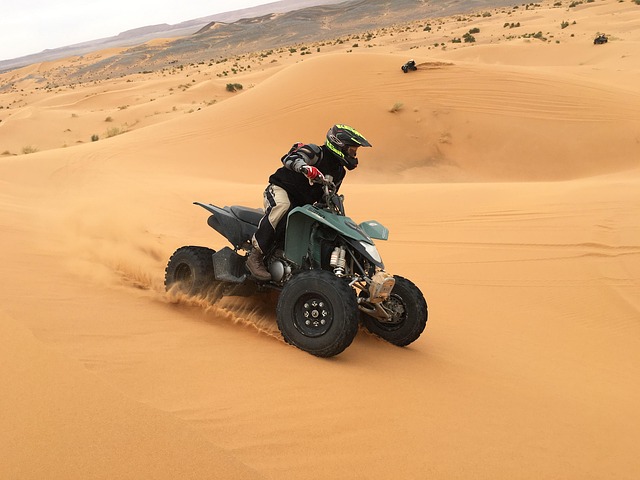 4x4-truck-640x480-64225683.jpeg