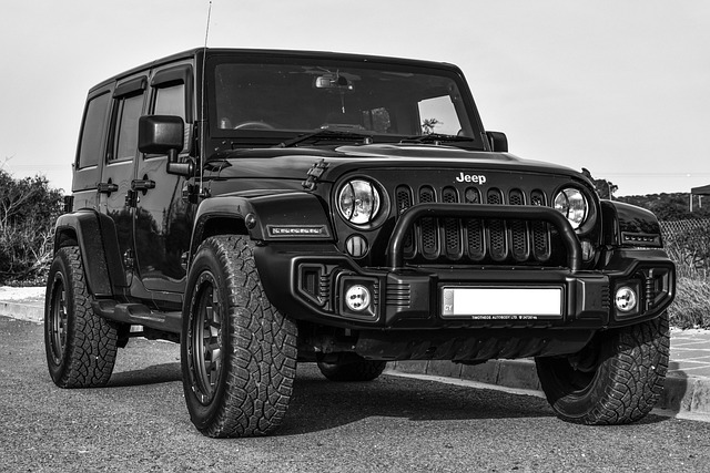 4x4-truck-640x480-34090795.jpeg