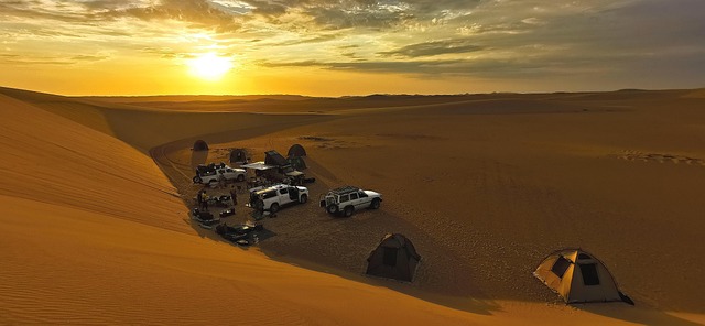 4x4-truck-640x480-90786534.jpeg